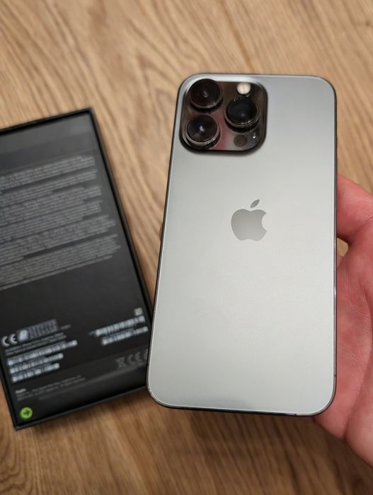 Vand iPhone 13 pro de 256 impecabil