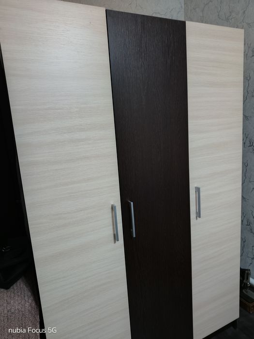 Продам шкаф, почти новый