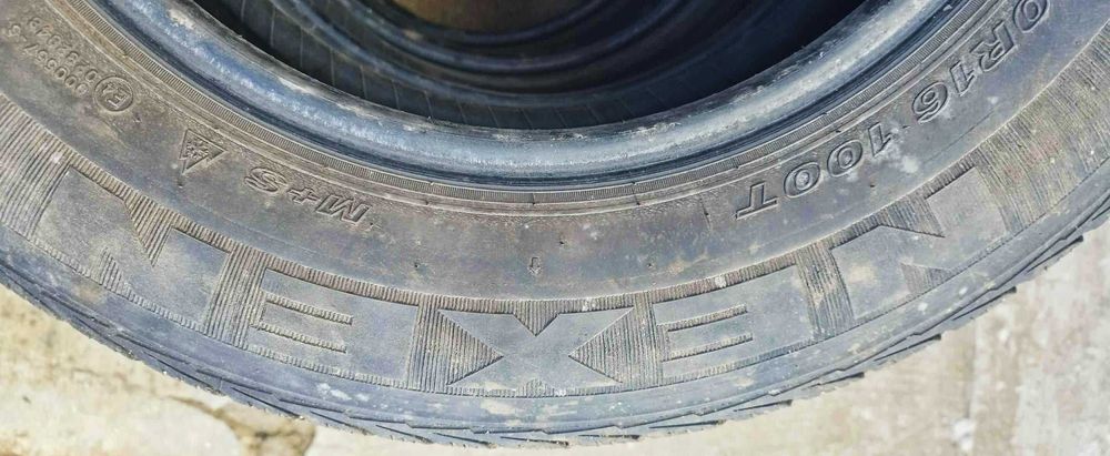 Зимни гуми за джип 215/70R16 100T