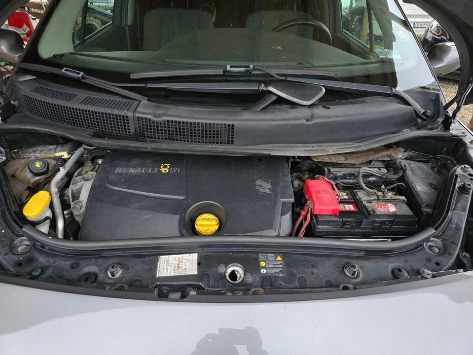 Renault Grand scenic 1.9dCi/6+ 1места/6-ск./Лизинг/Италия