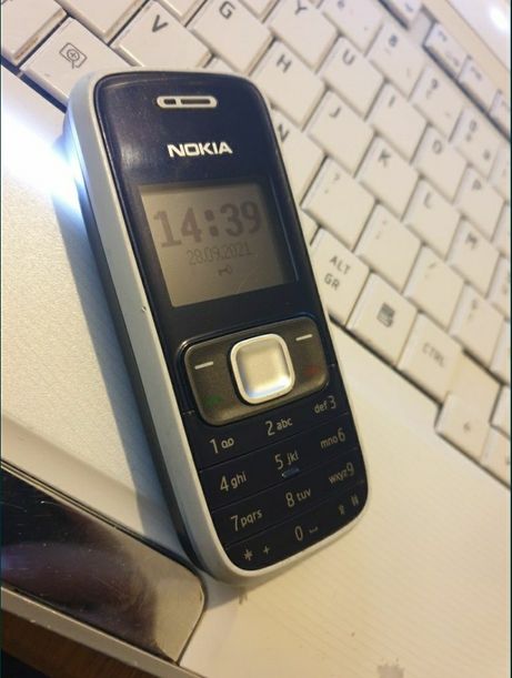 Nokia 1209 stare buna
