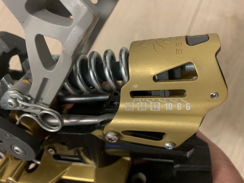 Legaturi ski schi freeride tura Dynafit Beast 16 - impecabile