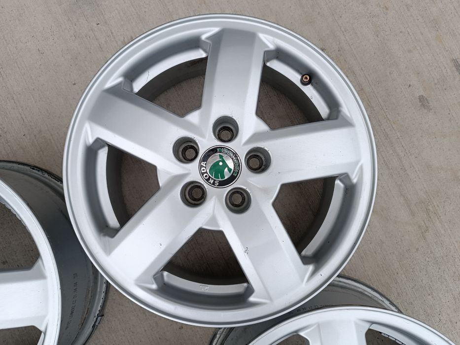 Jante aliaj 5x100 r15 Vw Polo , Skoda Fabia Rapid Roomster Scala