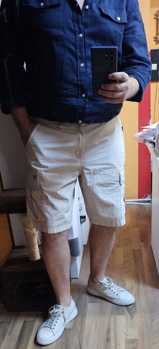 Pantaloni scurti din bumbac Napapijri, mar 36(XL). Noi, cu eticheta