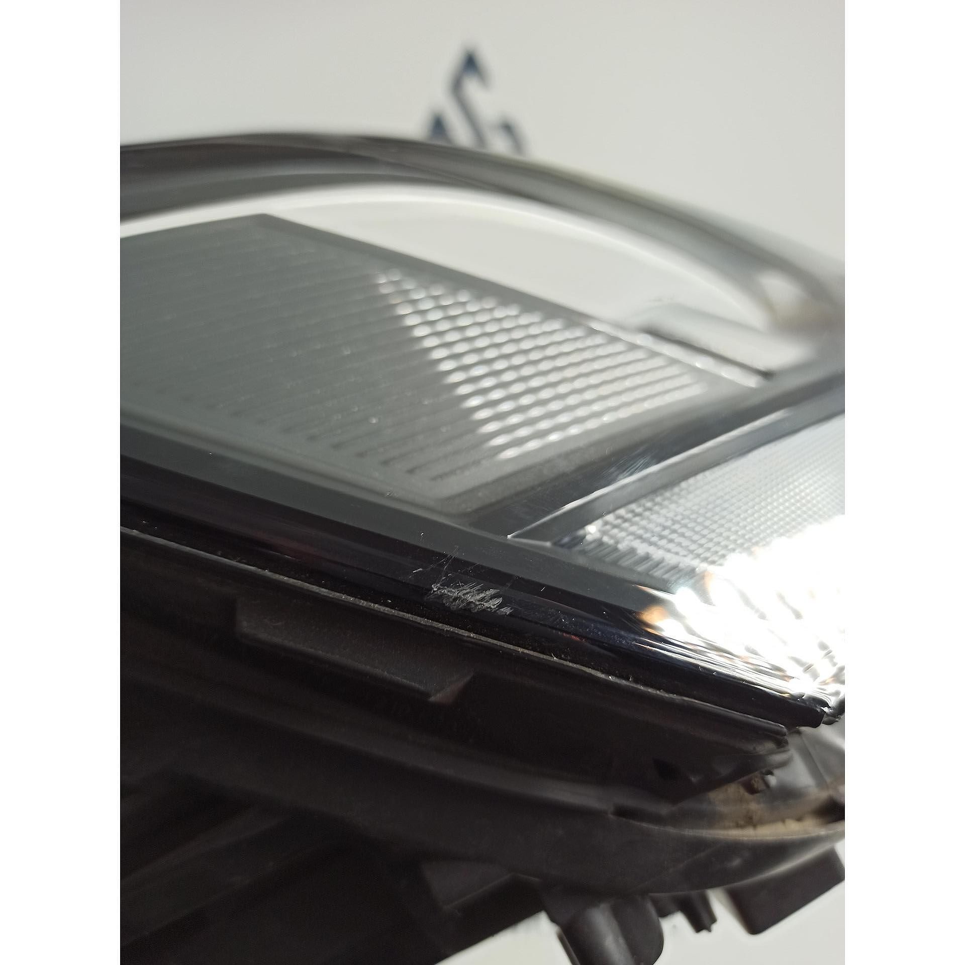 Десен фар за audi a6 c8 4k  - 4k0941034