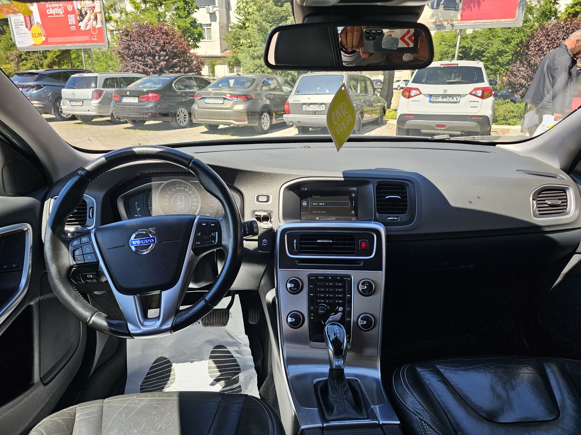 Volvo V60 Facelift 2014 Cutie Automata 1.6 Diesel 116 Cp Distronic Led
