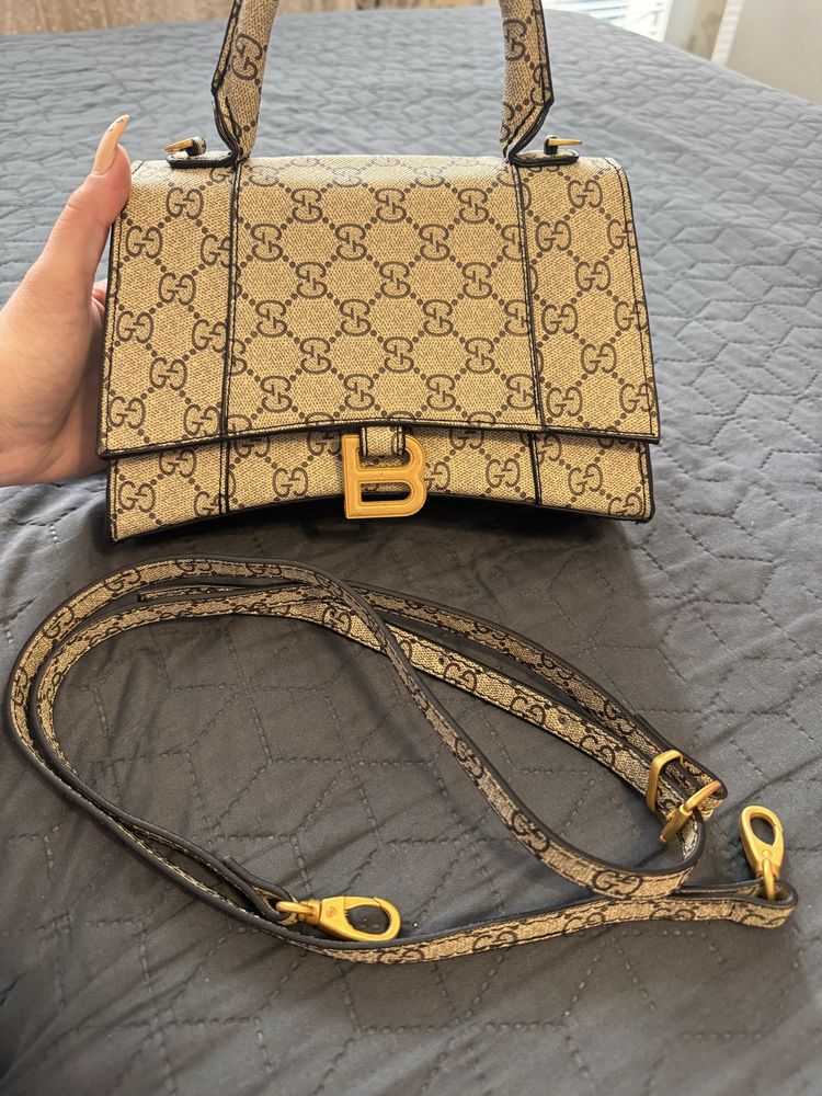 Чанта на Balenciaga