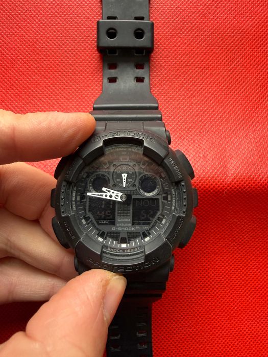 Casio G-Shock GA-700