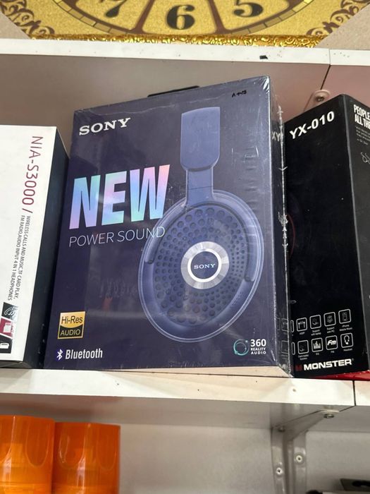 Sony наушник беспроводной классный звуком yangi