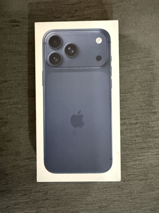 Iphone 17 Pro Max 512 Deep Blue