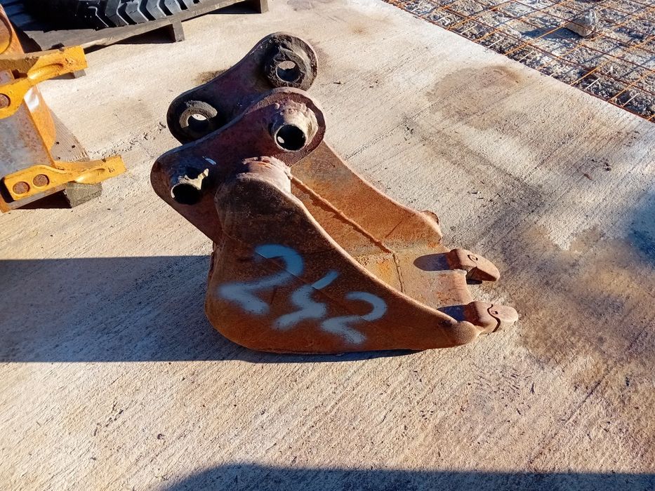 Cupa 30 cm miniexcavator 2.5 3 tone