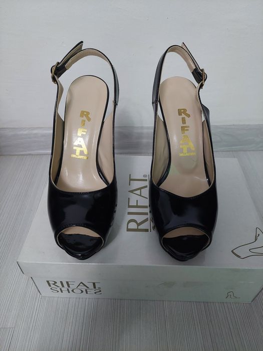 Дамски обувкии маратонки 37 Axel,Adidas..