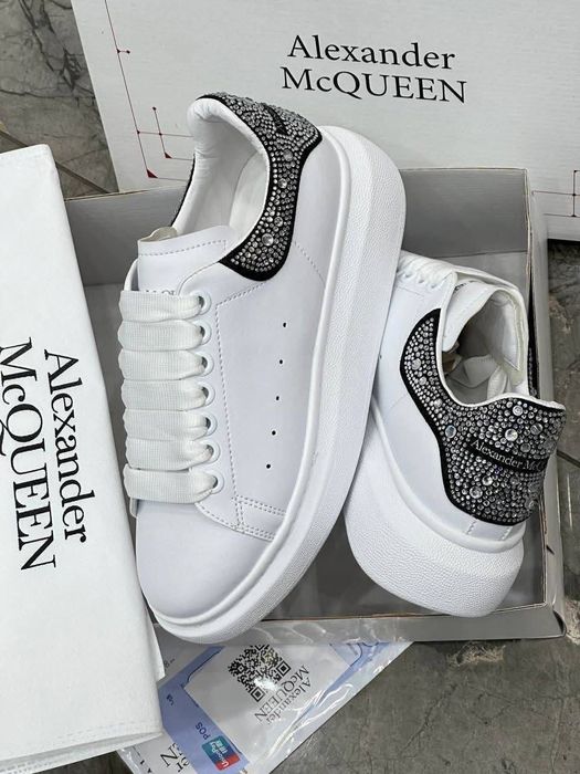 Adidași dama superbi