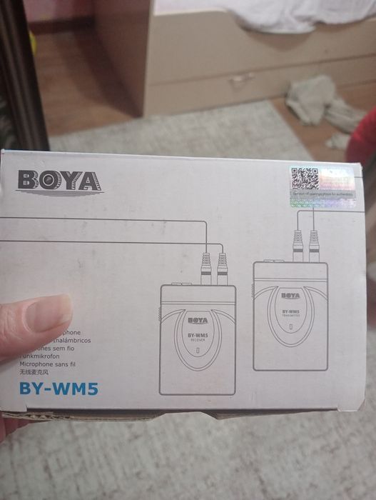 Петлички микрофон Boya