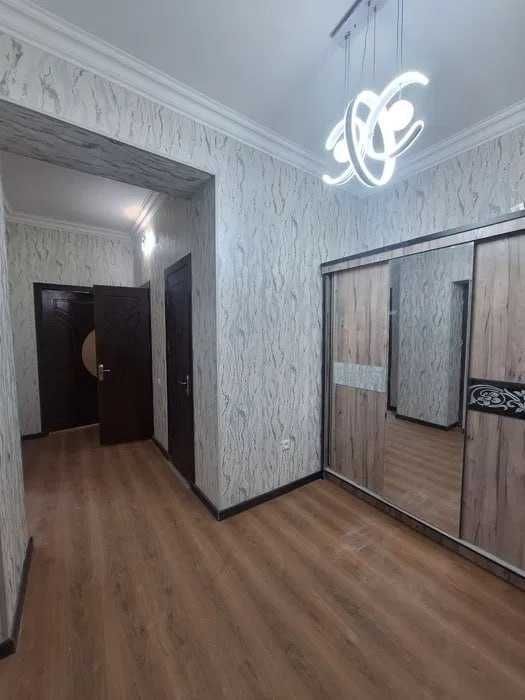 Новостройка , 2/7/7, 62м2 
Ориентир: Махтумкули, 5 мин от центра !!