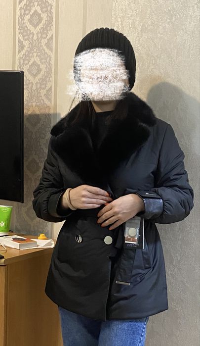 Продам куртку с норковым воротником