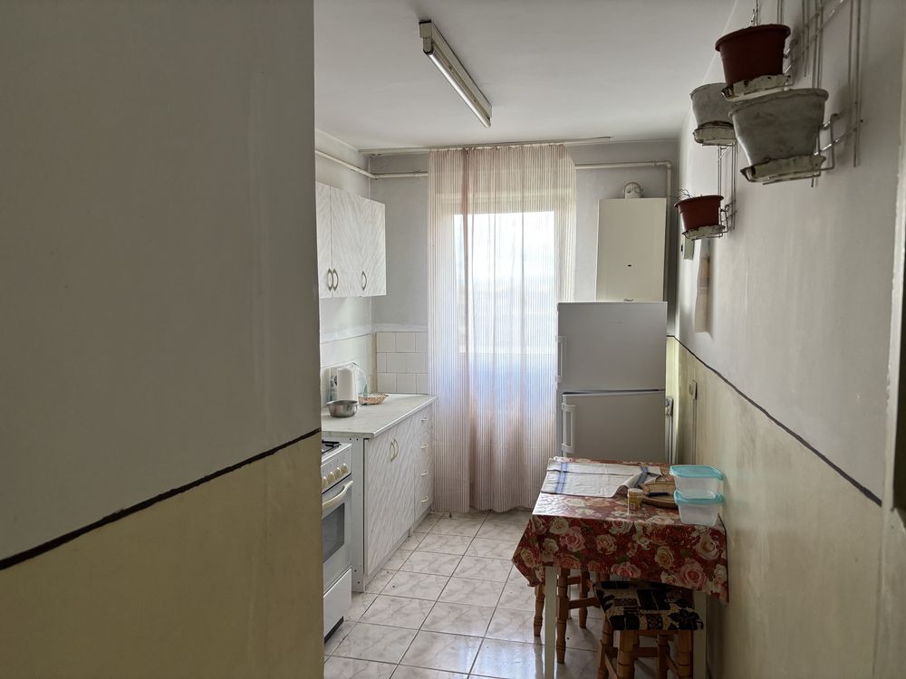 Vand Apartament 2 camere