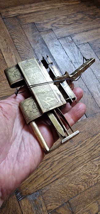 Lacate de colectie vechi antice