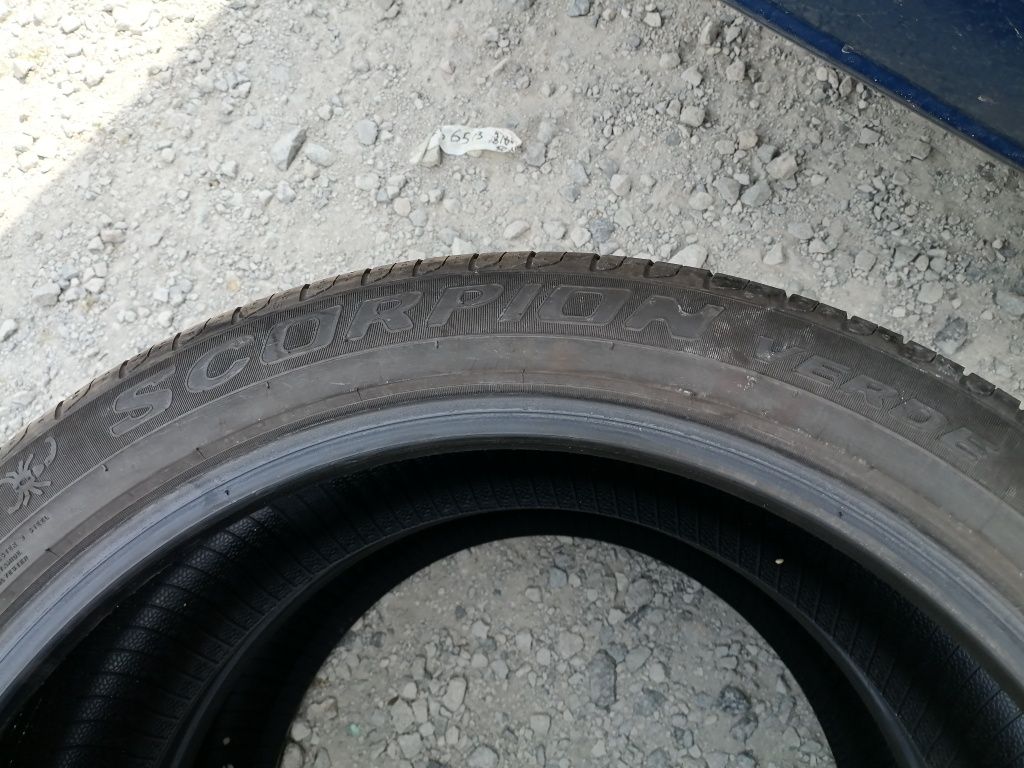 235 45 R 20 100 V PIRELLI