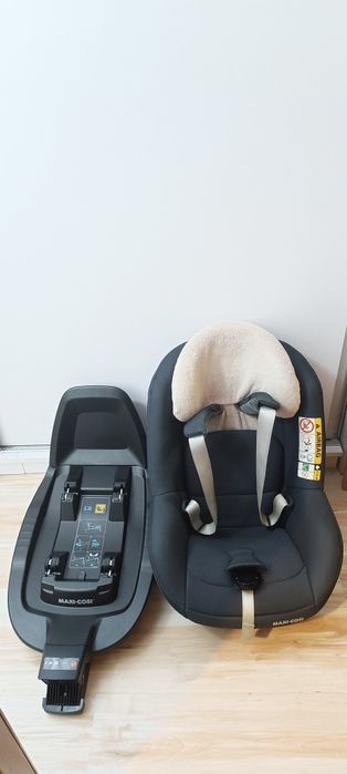 Scaun Maxi-Cosi Pearl Pro2 I-size+ baza isofix FamilyFix3