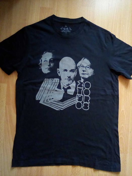 Тениска на R.E.M