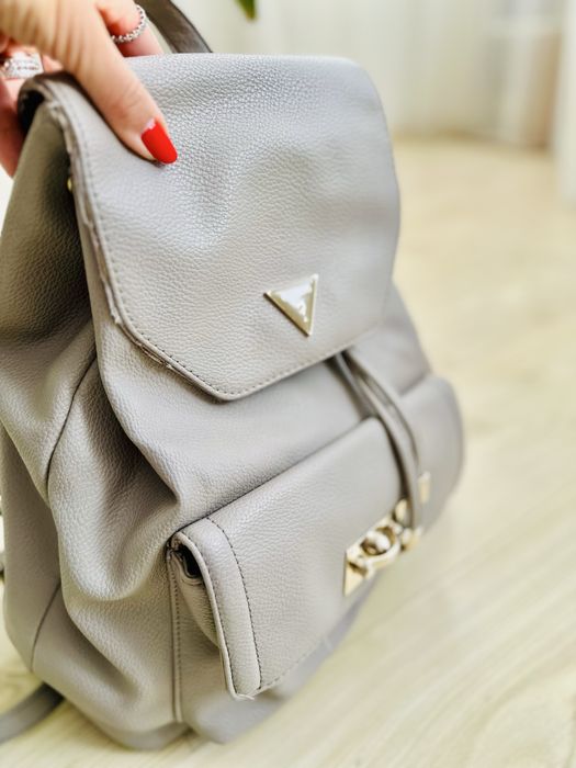 Rucsac elegant Guess