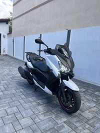 Yamaha X max 400