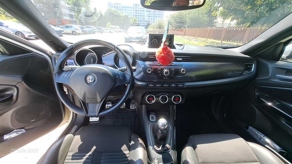 De vanzare Alfa Romeo Giulietta 1,4 Turbo Benzina - 120 CP/2011/Euro 5