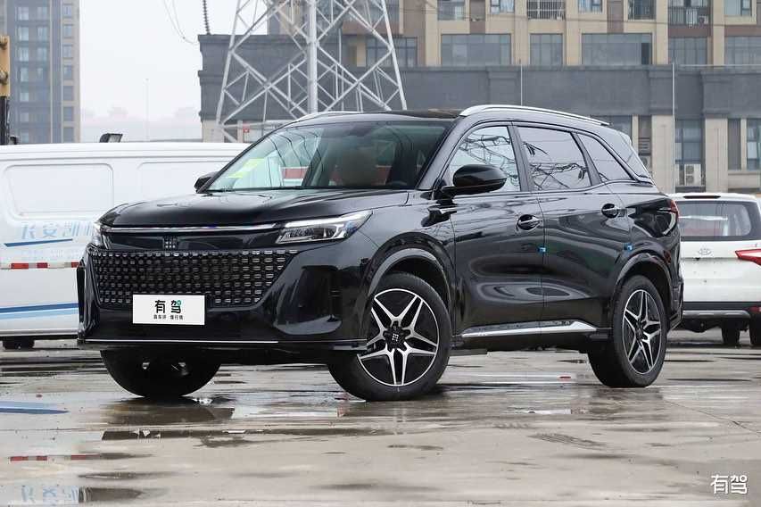 Dong Feng Fengon 508 EVR 2024 yil
23 900 у.е