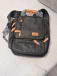 Rucsac pentru laptop stil geanta