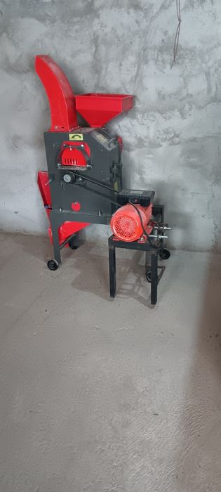 Moara de macinat si granulator