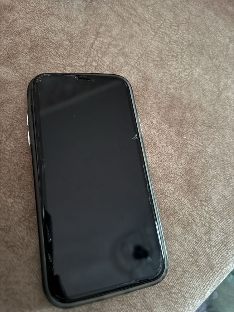 Iphone11,64 GB (в идеальном состоянии)