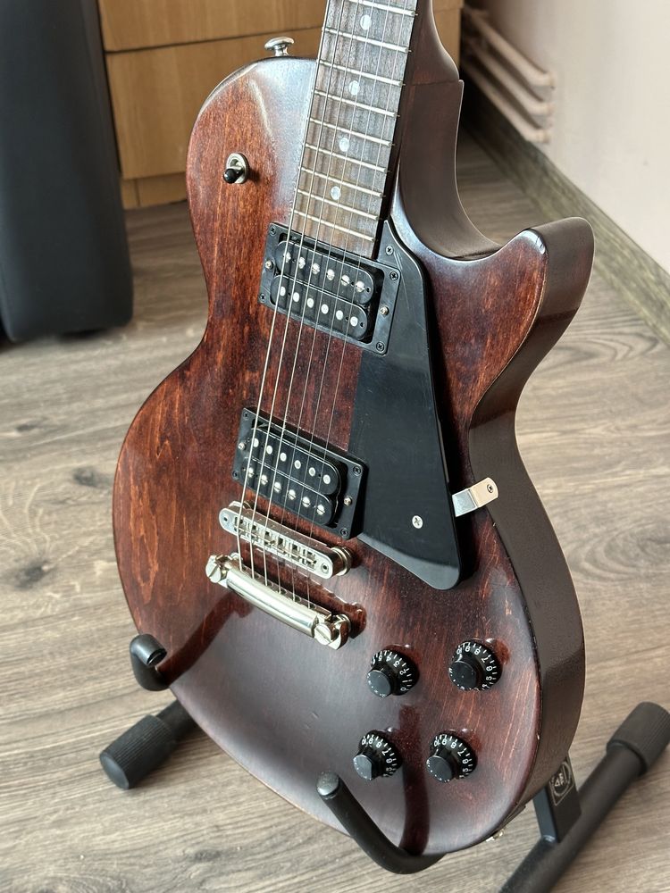 Chitara Gibson Les Paul Studio Faded T 2017 Worn Walnut + Softcase