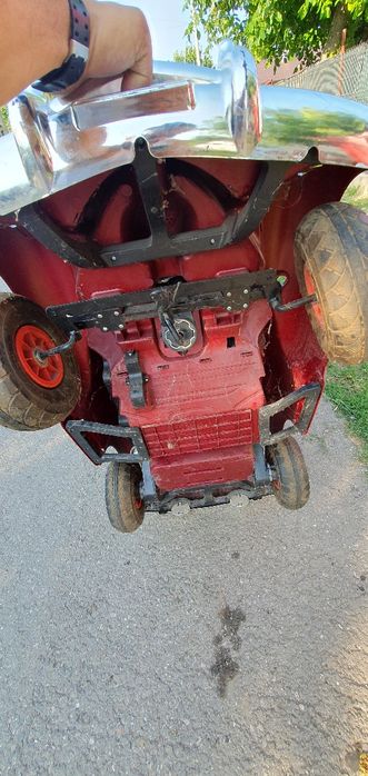 Masina cu telecomanda vintage