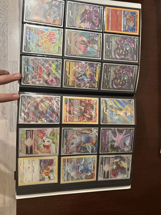 Албум с Покемон и МТГ карти