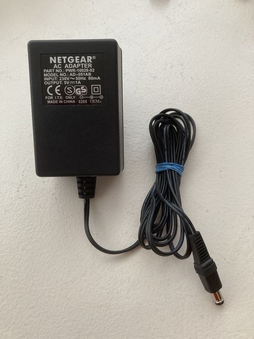 AC Adaptor 5v . Transformator 5v