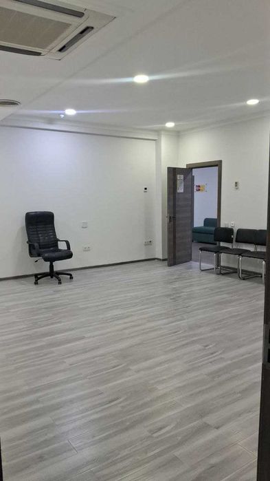 Сдаётся коммерческое помещение под офис