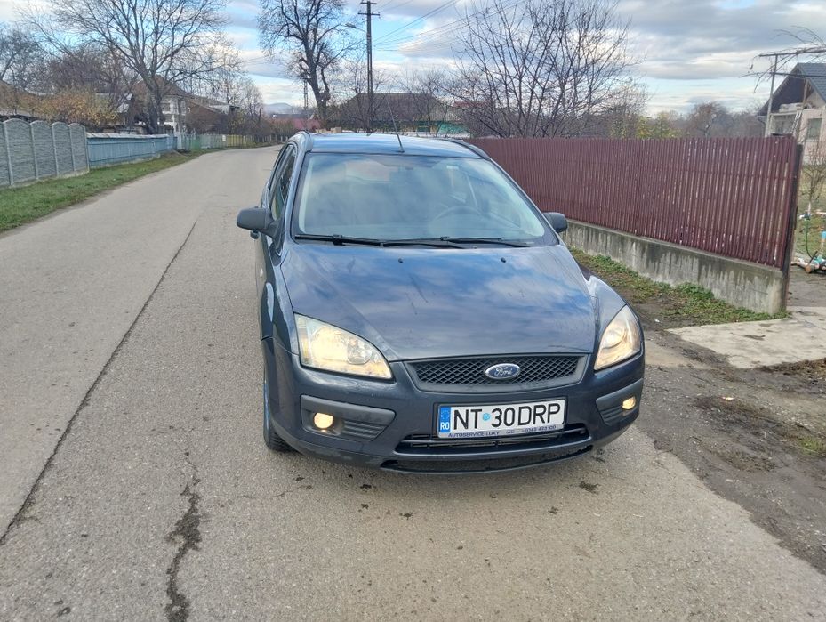 Vând Ford Focus 1.8 TDCI