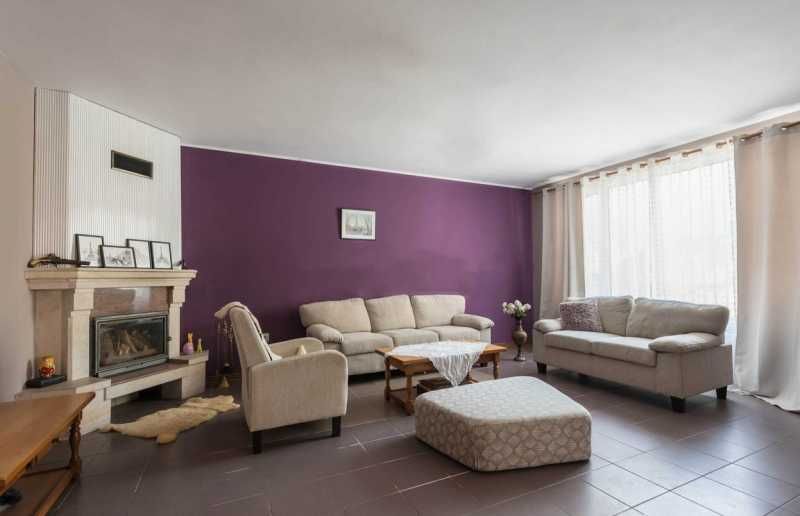 Продава се Къща в Варна, Център - 821 кв.м за 1584 €/кв.м - Снимка #5