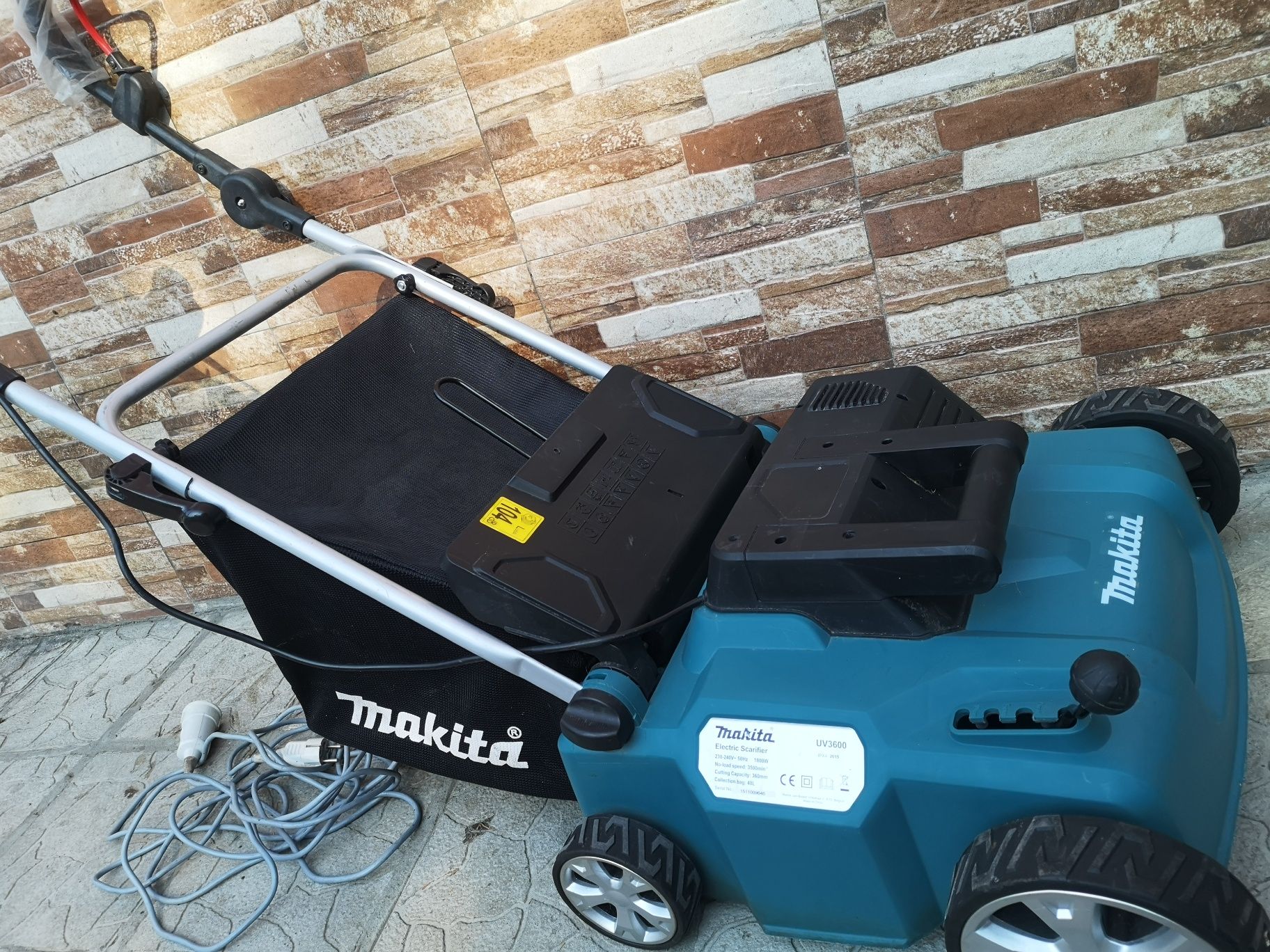 Айратор Makita UV3600  1800WAT 360mm