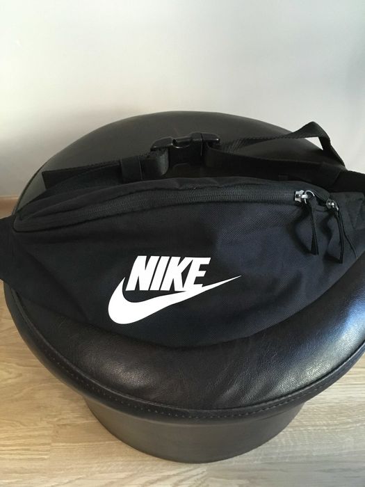 NIKE унисекс чанта