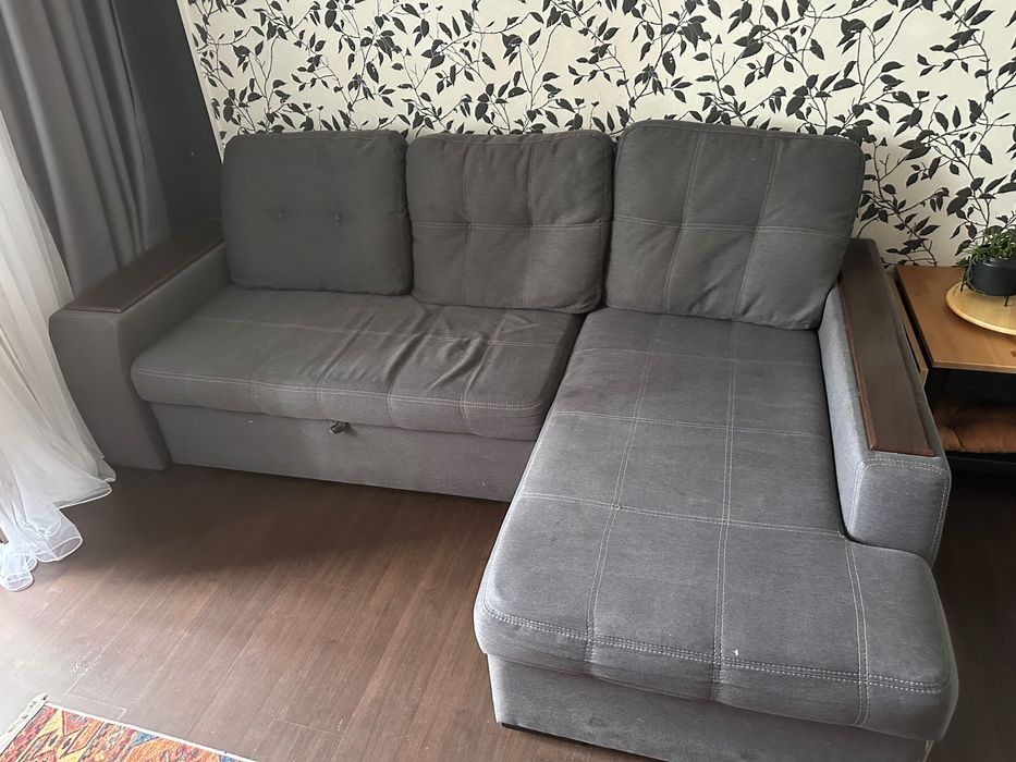 Продам угловой диван