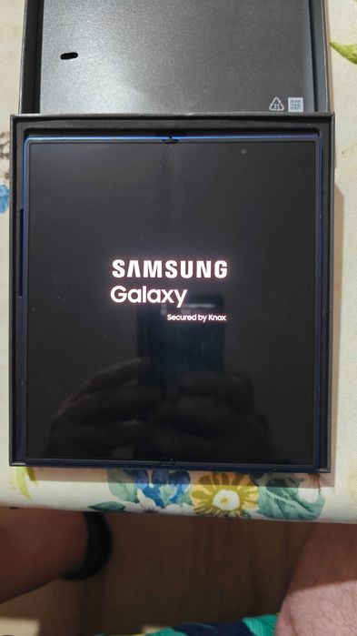 Samsung Z-Fold 7 Blue Shadow