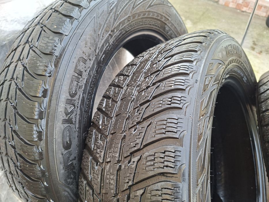 4 Anvelope 215 65 17  ALL SEAZON    Nokian WR SUV 3