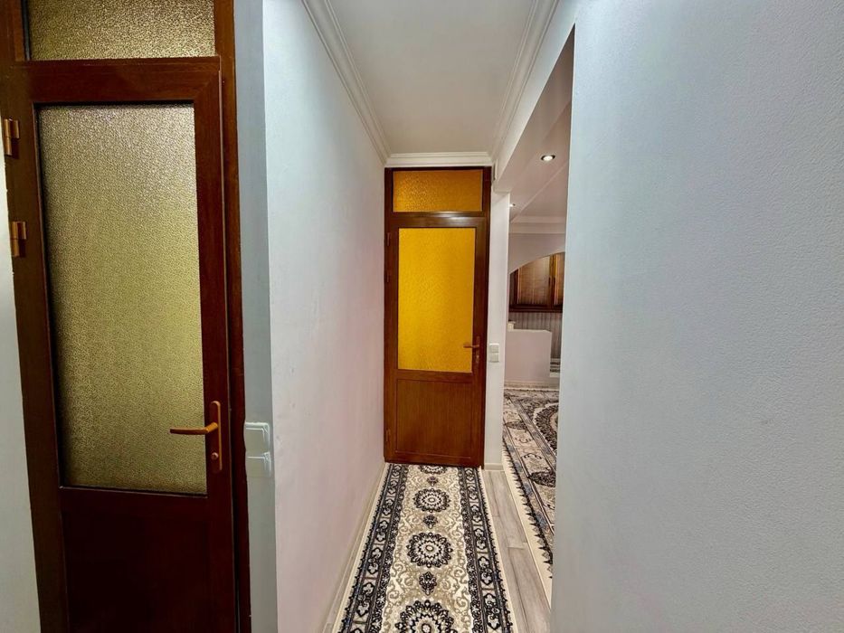 Продается квартира на 2 этаже площадью 30 кв.м. На Партсьезде