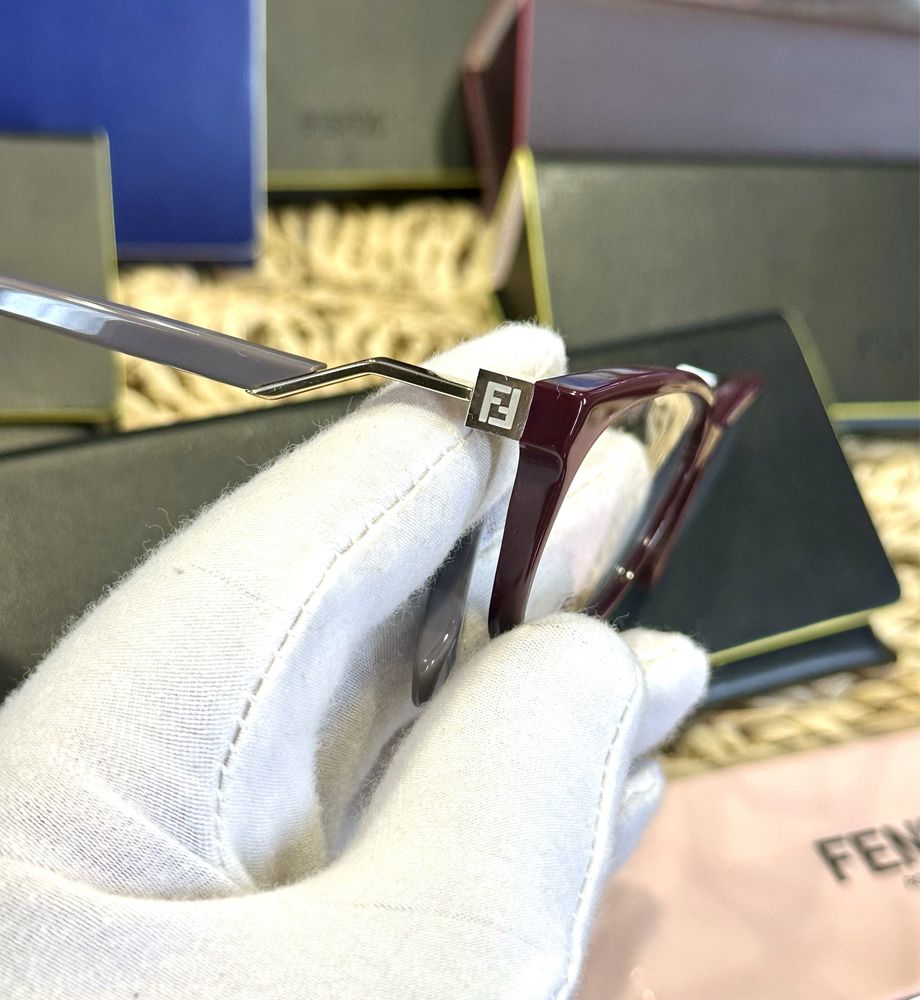 Дамски рамки за очила FENDI FF0233 намалени