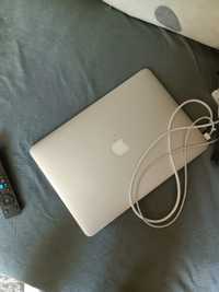 Macbook air продам