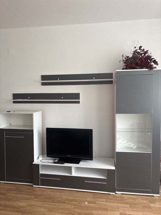 Mobila pentru living + canapea+ masuta