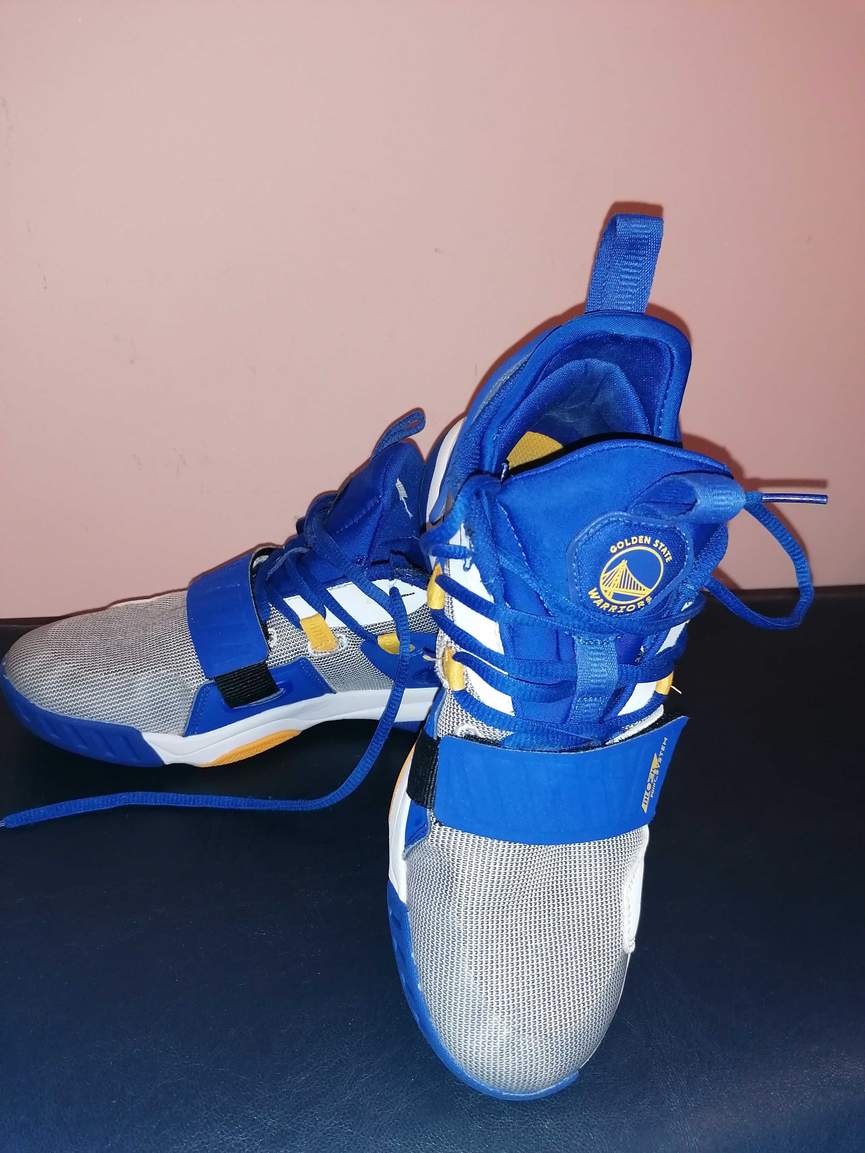 Юношески спортни обувки NBA Tarmak