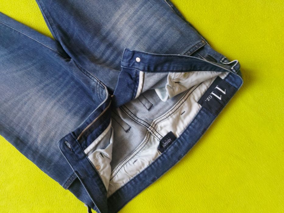 Emporio Armani-М-Оригинални